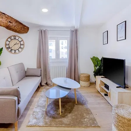 Place De L'equerre - 3 Bedroom Toulon
